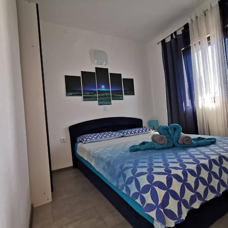Apartmani Tajana ซูโกชัน ภายนอก รูปภาพ