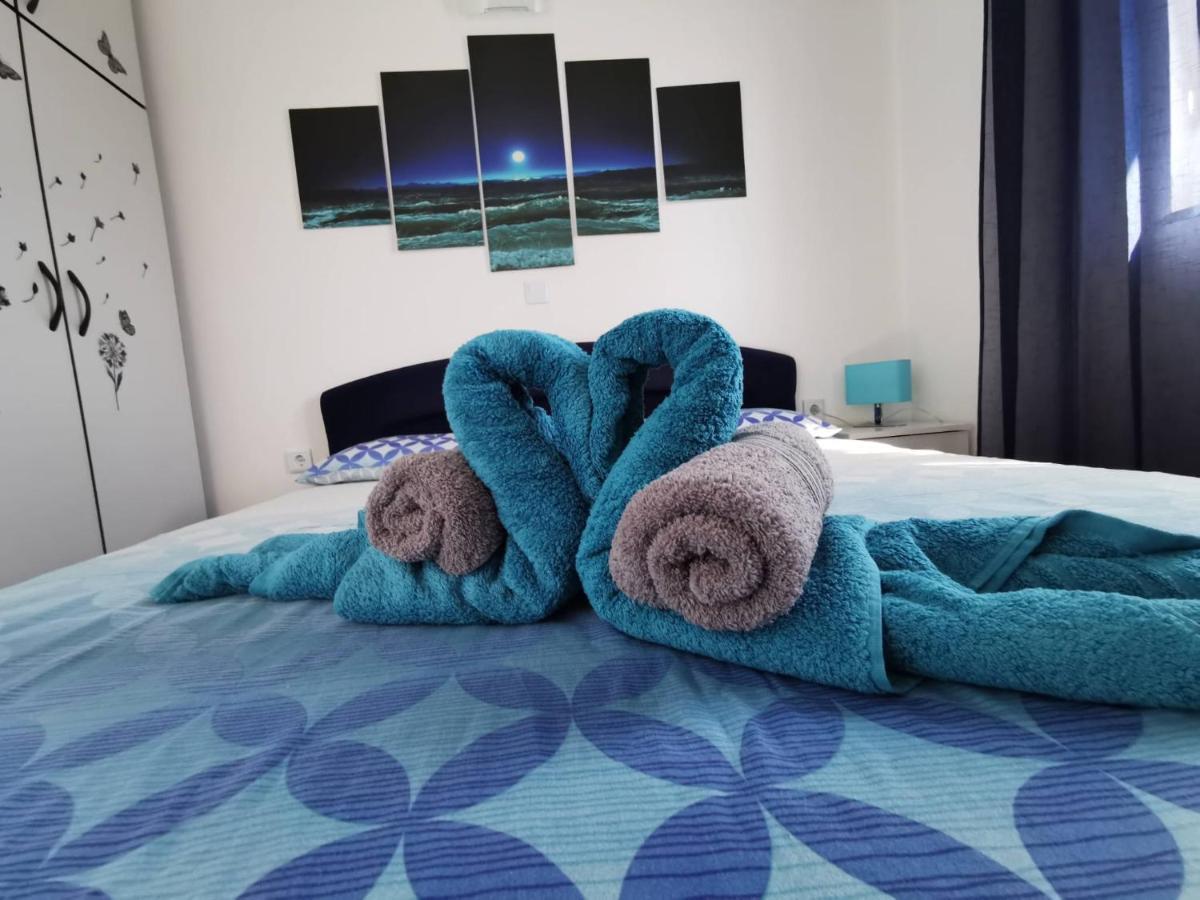 Apartmani Tajana ซูโกชัน ภายนอก รูปภาพ