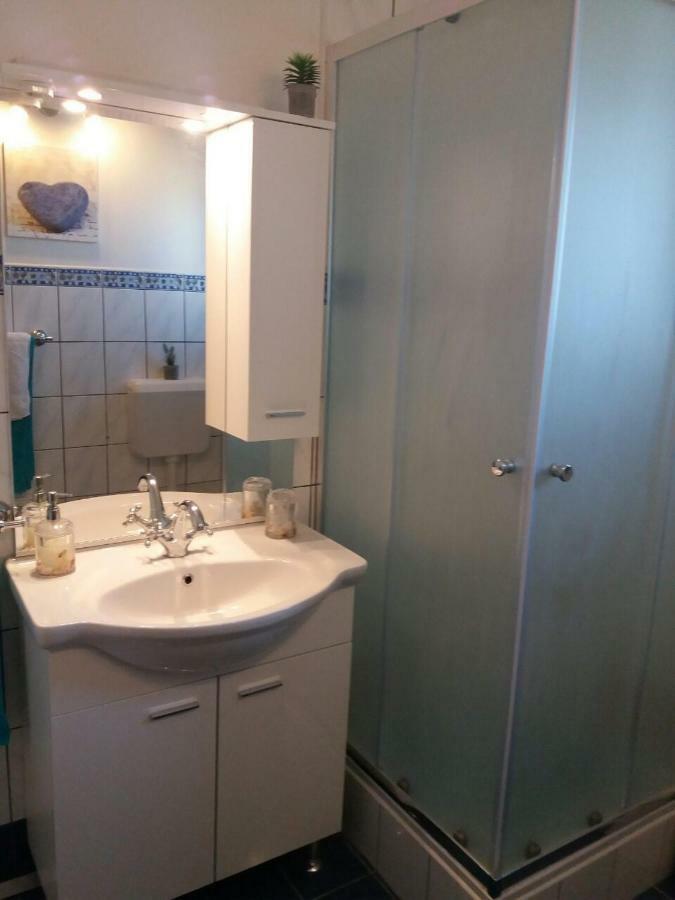 Apartmani Tajana ซูโกชัน ภายนอก รูปภาพ